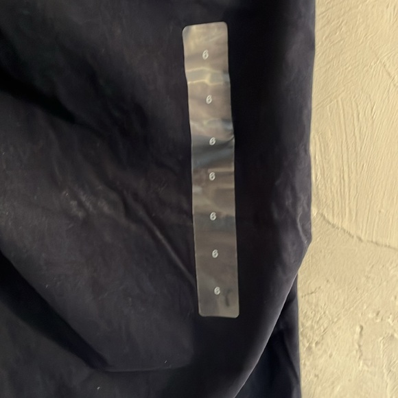 Gap Favorite Chino Cropped Pants, size 6, navy, NWT - Picture 5 of 12